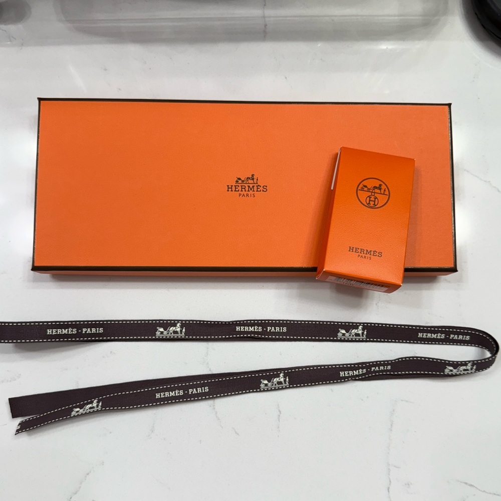Hermes box/ sample perfumes